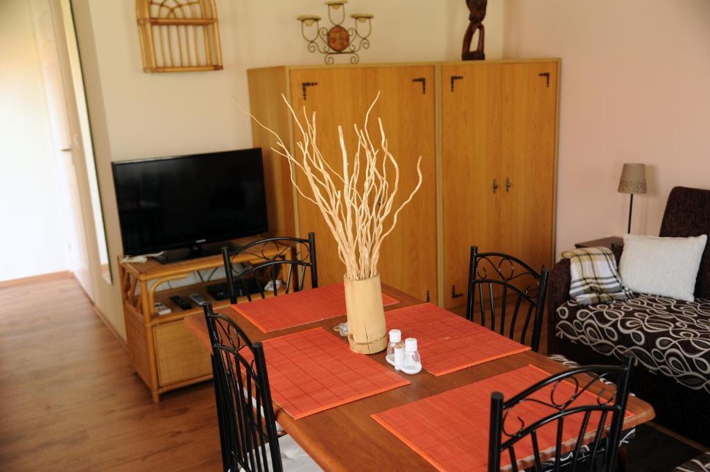 Arany Szolo Wellness Apartmanhaz Hévíz Δωμάτιο φωτογραφία