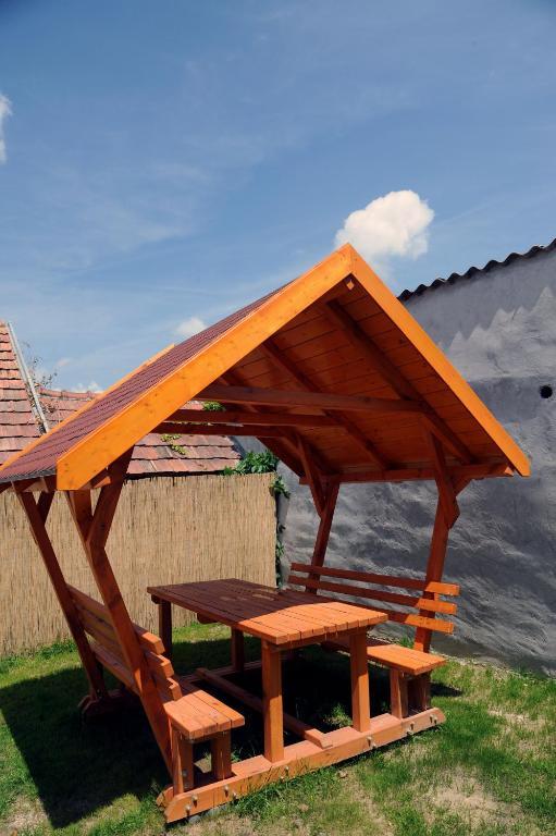 Arany Szolo Wellness Apartmanhaz Hévíz Εξωτερικό φωτογραφία