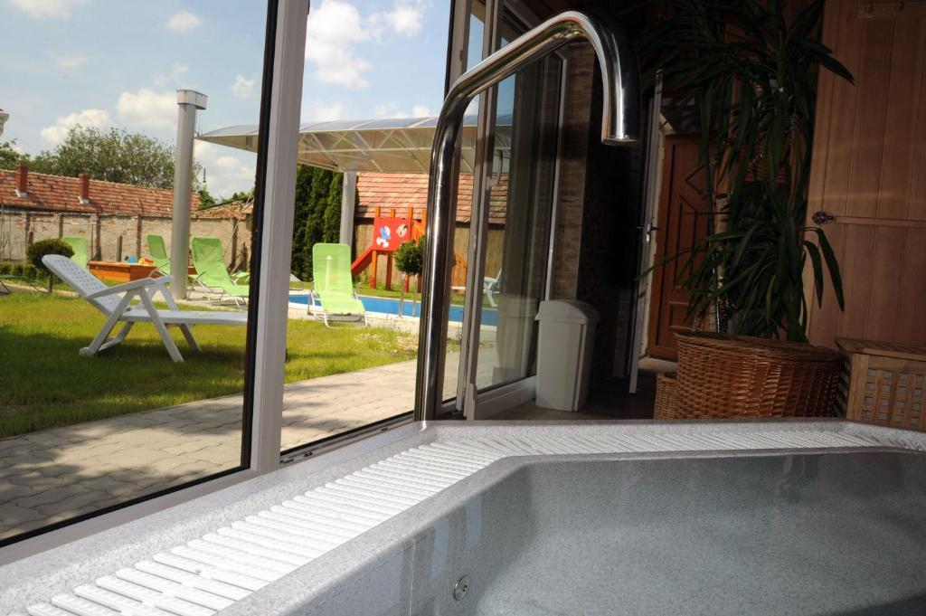 Arany Szolo Wellness Apartmanhaz Hévíz Εξωτερικό φωτογραφία